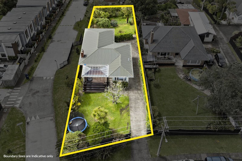 106 Rosier Road, Glen Eden, Auckland - Carousel 2