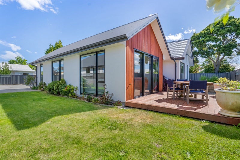 214 Park Street, Winton, Winton - Carousel 1