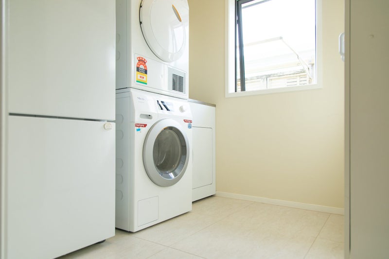 6 Hei Esplanade, Whitianga - Carousel 24