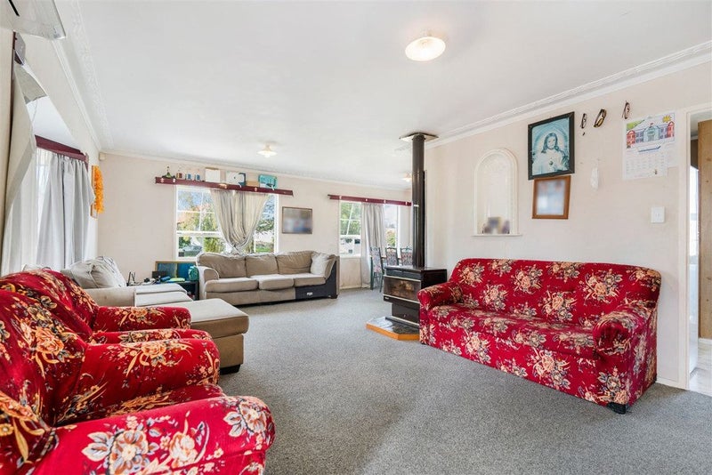 58 Moncrieff Avenue, Clendon Park, Auckland - Carousel 2