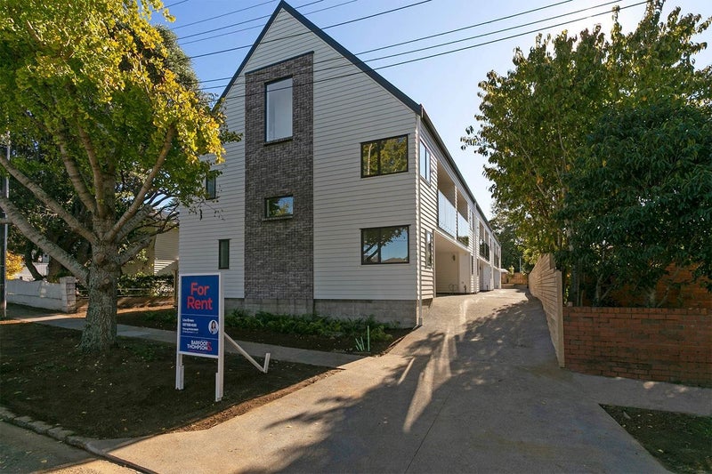 33B Beckenham Avenue, Royal Oak, Auckland - Carousel 1