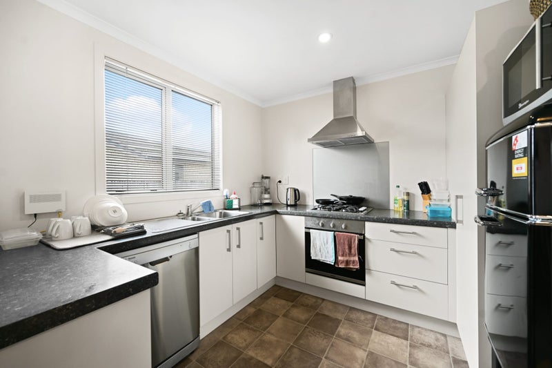 9E Lyon Street, Frankton, Hamilton - Carousel 2