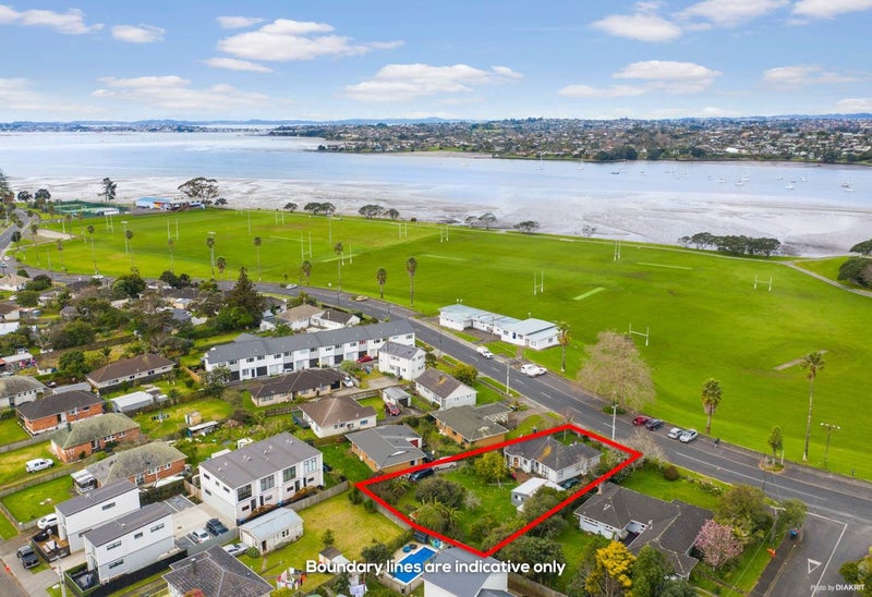 19 Dunkirk Road, Panmure, Auckland - Carousel 1