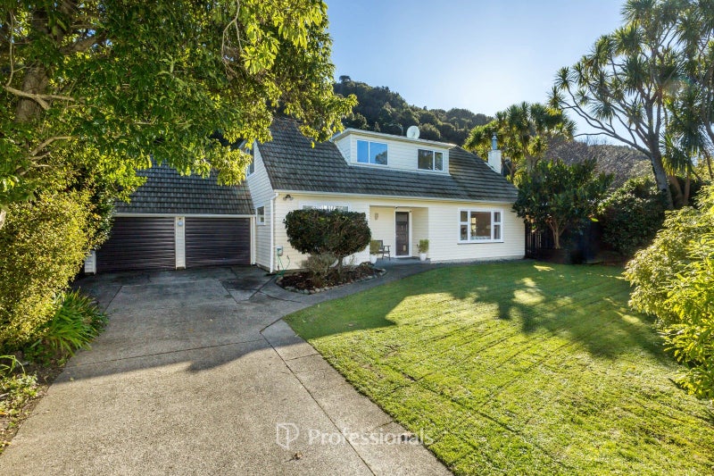 89 Owen Street, Belmont, Lower Hutt - Carousel 1
