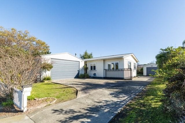 289 Kennedy Road, Onekawa, Napier - Carousel 1