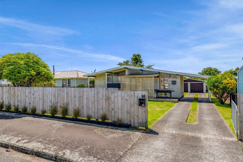 6B York Street, Eltham, Eltham - Carousel 1