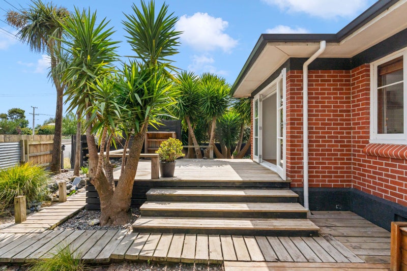 12 Cambridge Road, Martinborough - Carousel 2