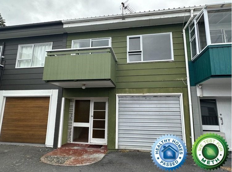 4/20 Bay Drive, Titahi Bay, Porirua - Carousel 2