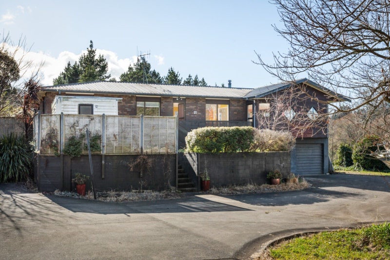 21 Hobson Street, Waihi, Waihi - Carousel 1