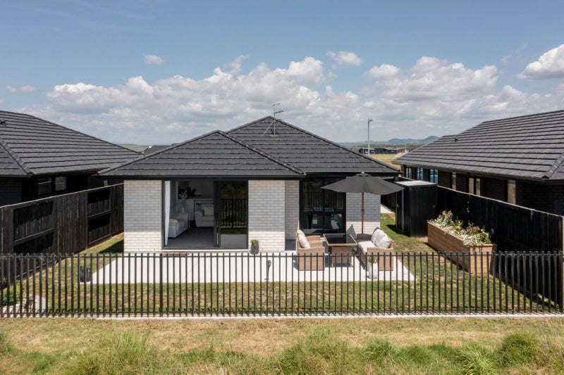 51 Nga Potiki Lane, Papamoa Beach, Papamoa - Carousel 1