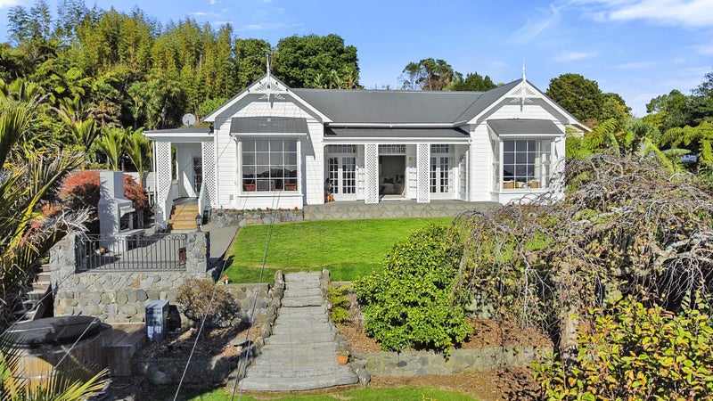 103 Fulford Street, New Plymouth, New Plymouth - Carousel 1