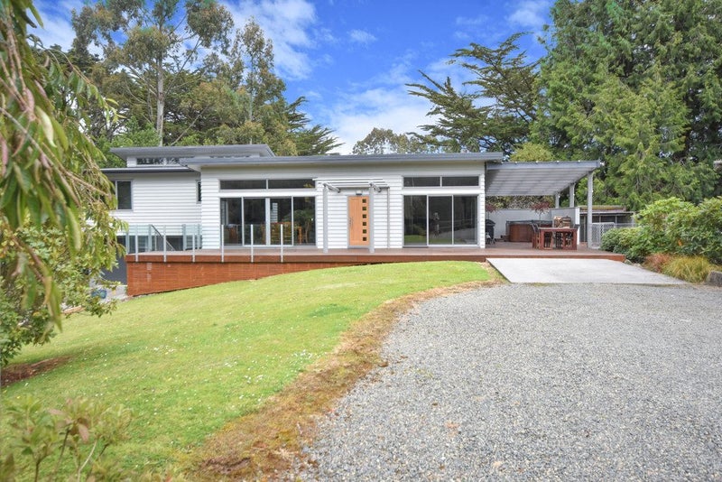 317 Leith Valley Road, Leith Valley, Dunedin - Carousel 1