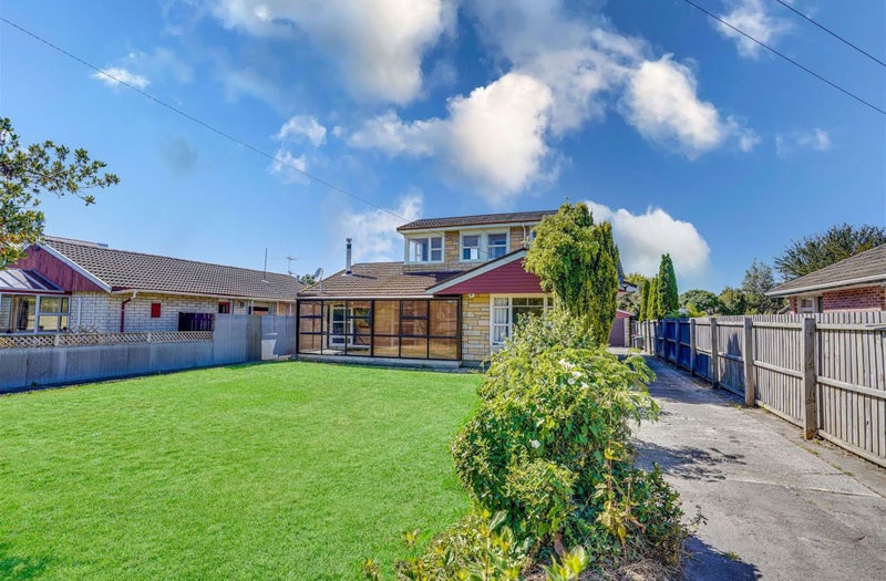 129 Springs Road, Hornby, Christchurch - Carousel 2