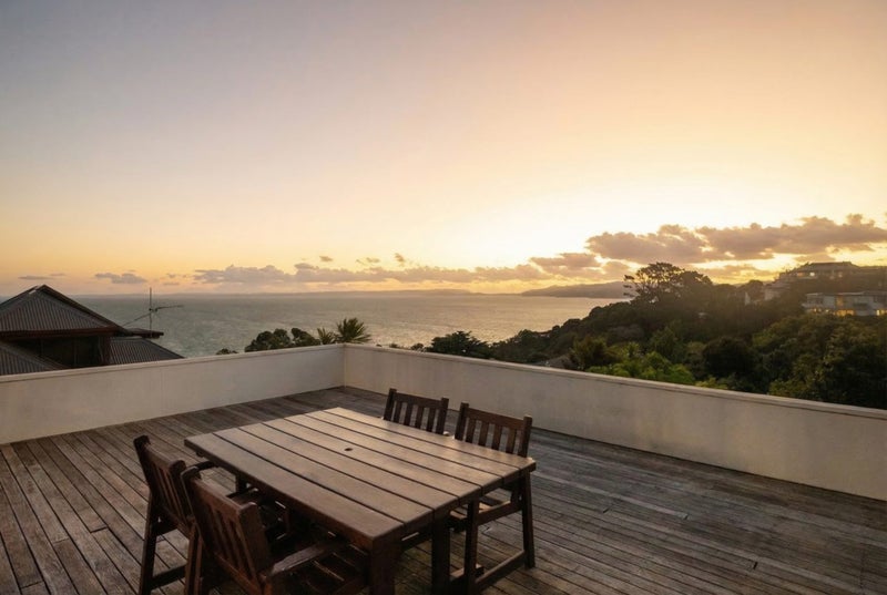 4A Godwit Place, Lynfield, Auckland - Carousel 1