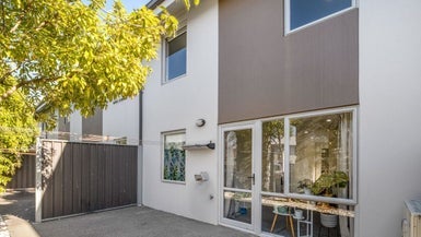 20/336 Lincoln Road, Addington, Christchurch - Carousel 1