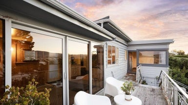 93 Moana Crescent, Musselburgh, Dunedin - Carousel 1