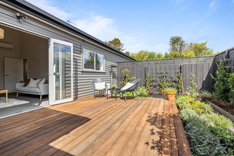 2/11 Harvey Terrace, Richmond, Christchurch - Carousel 1