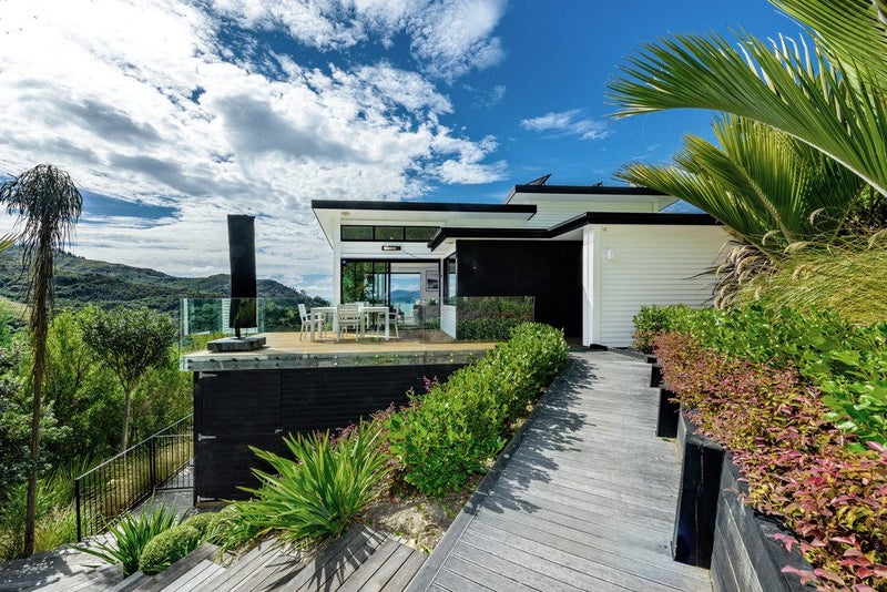 9A Hay'S Rise, Lyttelton - Carousel 1