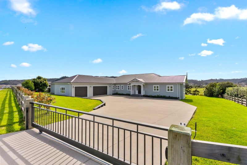 30 Awatiro Drive, Kaukapakapa, Kaukapakapa - Carousel 1