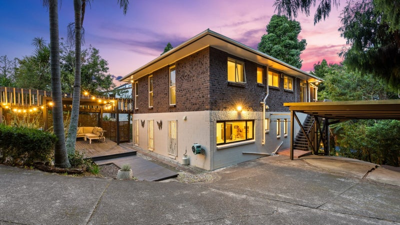83A Colwill Road, Massey, Auckland - Carousel 1