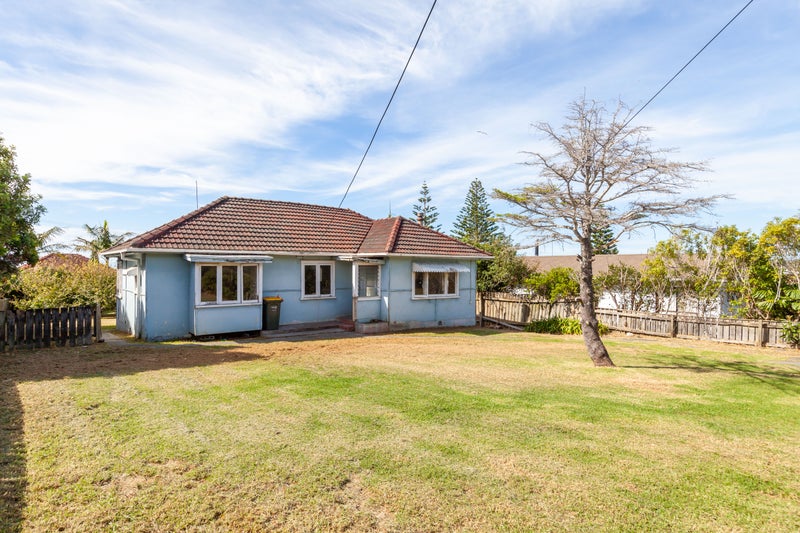 27 Hauraki Road, Warkworth - Carousel 25