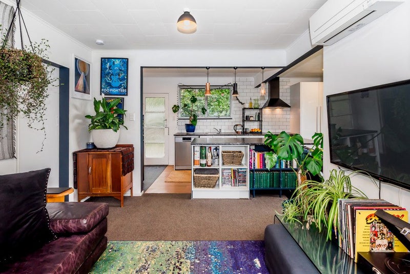 16B Mamaku Street, Paraparaumu, Paraparaumu - Carousel 1