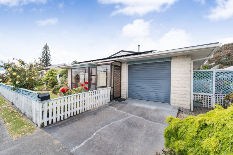 17 Russell Street, Feilding, Feilding - Carousel 1