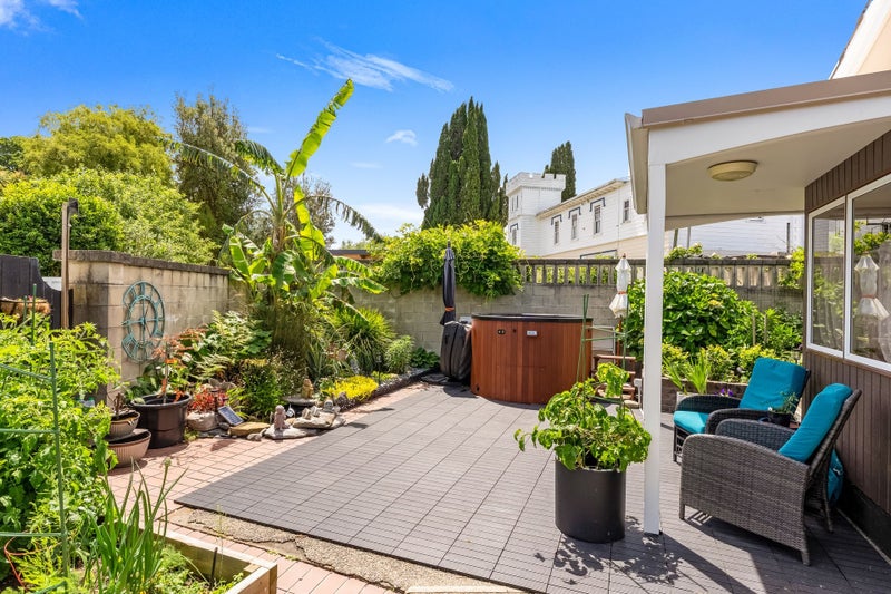 15A Hinaki Street, Inner Kaiti, Gisborne - Carousel 2