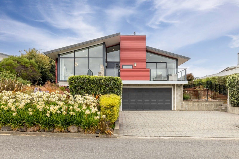 52 Koromiko Crescent, Diamond Harbour - Carousel 1