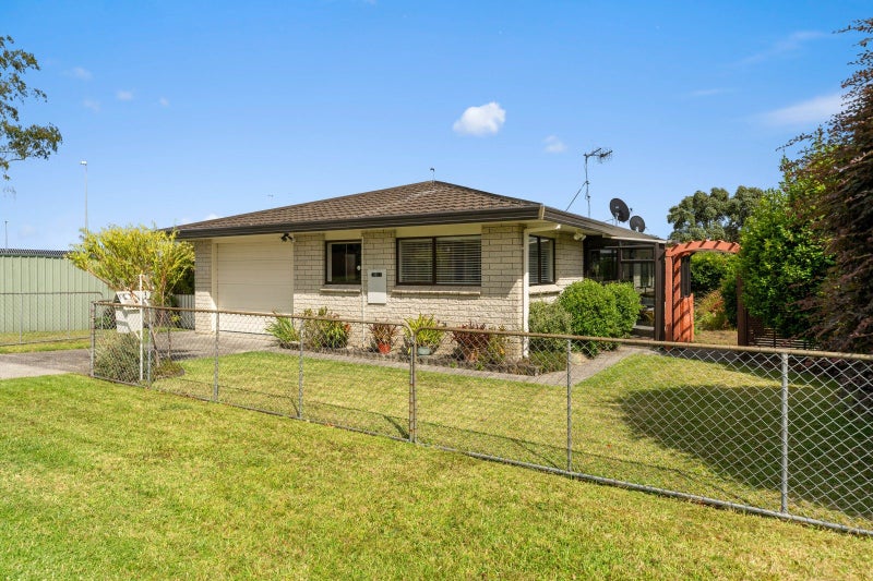 3 Devon Street, Greerton, Tauranga - Carousel 2