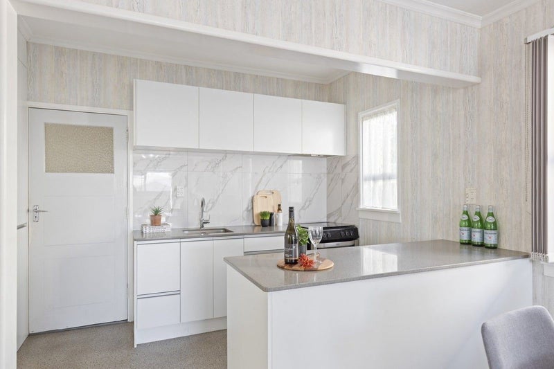 20 Princes Street, Fitzroy, New Plymouth - Carousel 2