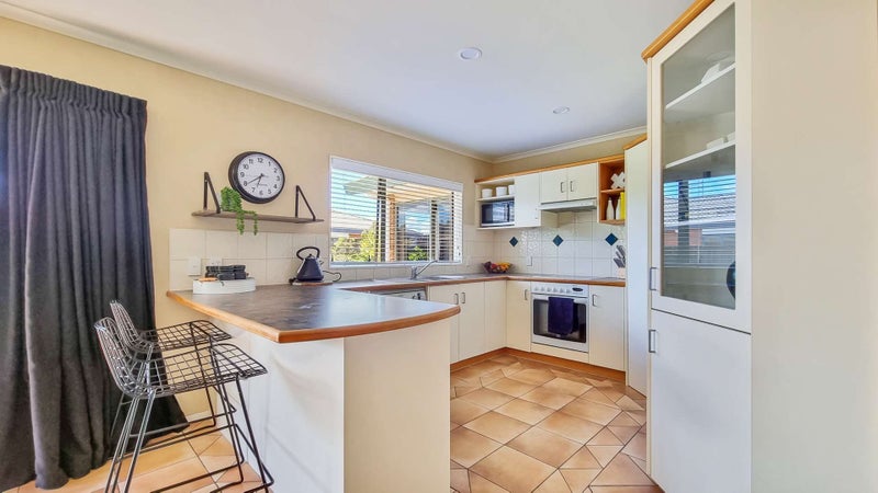 14 Duggan Drive, Owhata, Rotorua - Carousel 2