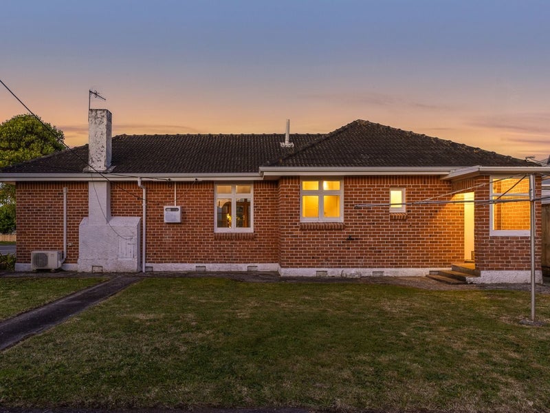 198 Bath Street, Levin, Levin - Carousel 30