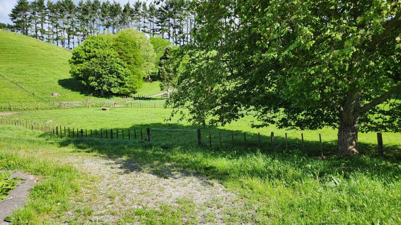 133 Kaimata Road South, Kaimata, Inglewood - Carousel 1