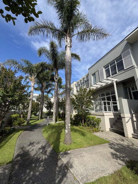 36 Parkside Drive, Orewa, Orewa - Carousel 1