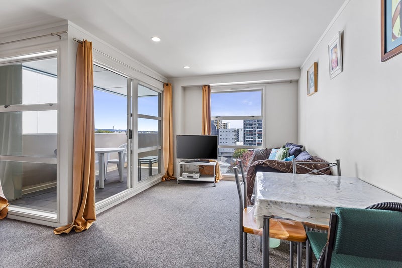 9E/109 Vincent Street, Auckland Central, Auckland - Carousel 1