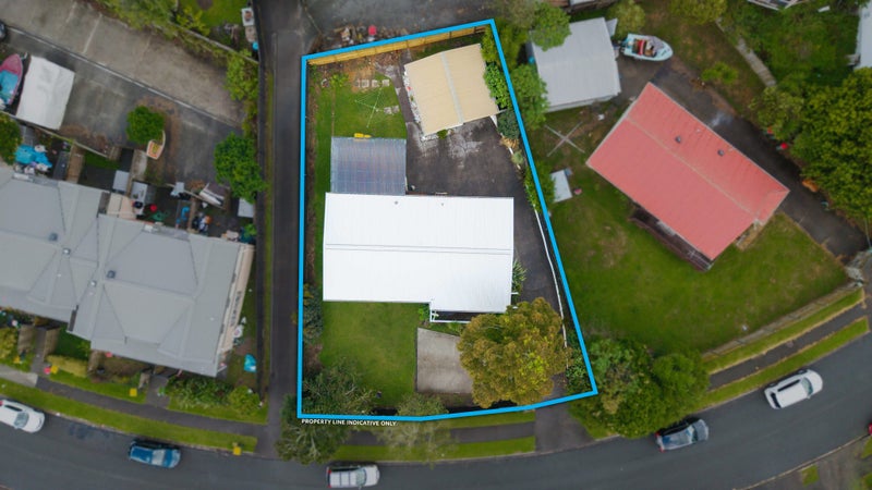 5 Taranui Place, Henderson, Auckland - Carousel 1