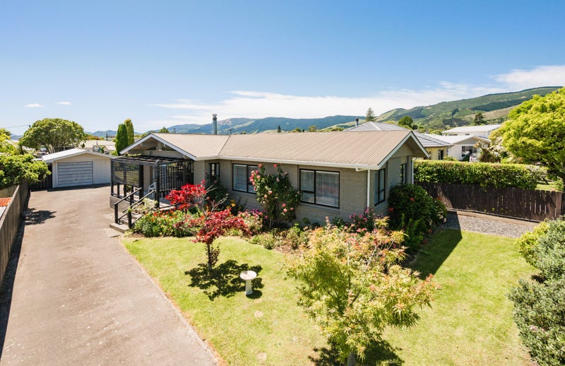 3 Cooper Place, Richmond - Carousel 21