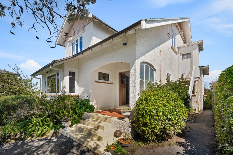 3 Cambridge Terrace, Devonport, Auckland - Carousel 2