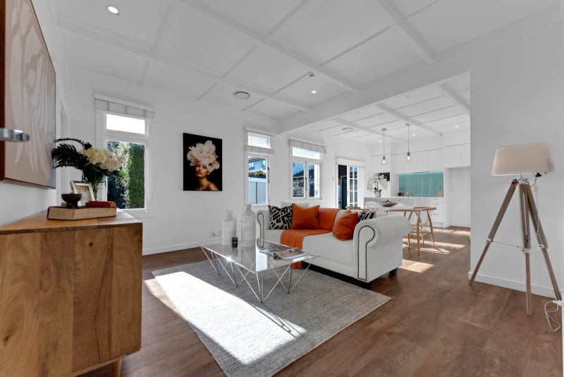 19B Price Crescent, Mount Wellington, Auckland - Carousel 2