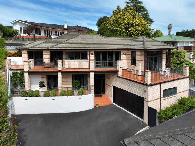 7B St Andrews Terrace, St Andrews, Hamilton - Carousel 1