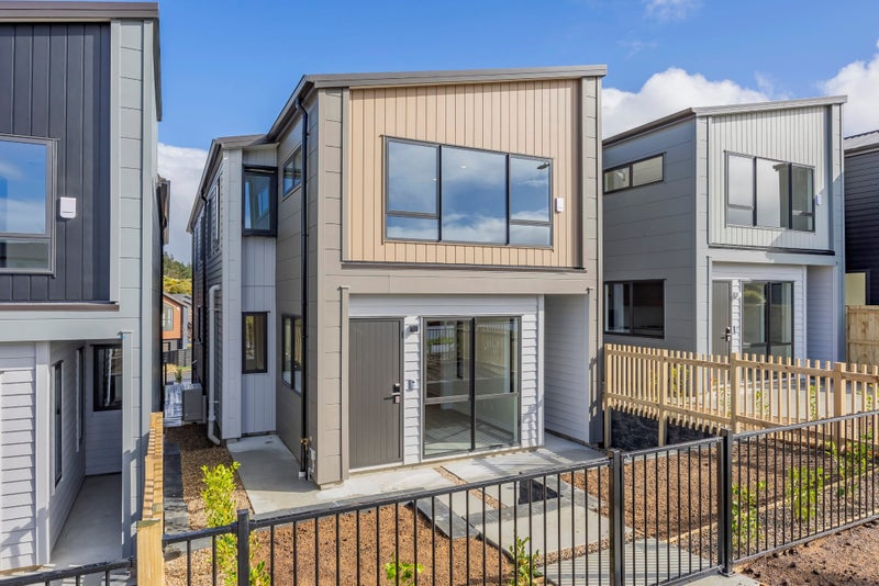 7 Kikorangi Drive, Orewa, Rodney, Auckland - Carousel 1