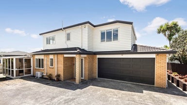 12A Kimber Hall Avenue, Mount Roskill, Auckland - Carousel 1