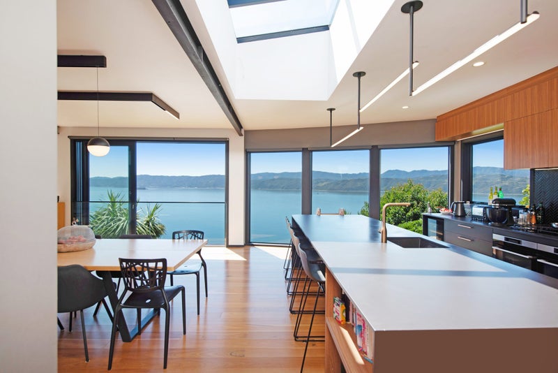 78 Seatoun Heights Road, Seatoun, Wellington - Carousel 1