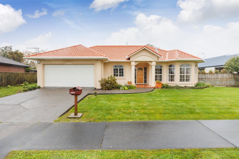 3 Barnett Drive, Marton - Carousel 1
