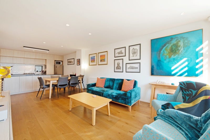 31 Erica Pabst WAY, Island Bay, Wellington - Carousel 2