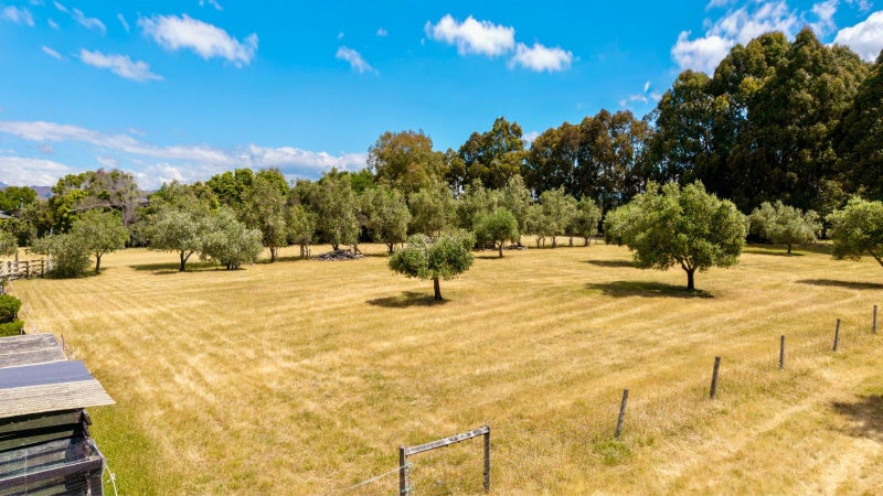 84 Rarangi Road, Blenheim - Carousel 2