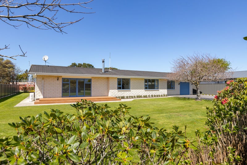 29 Chamberlain Road, Masterton - Carousel 1