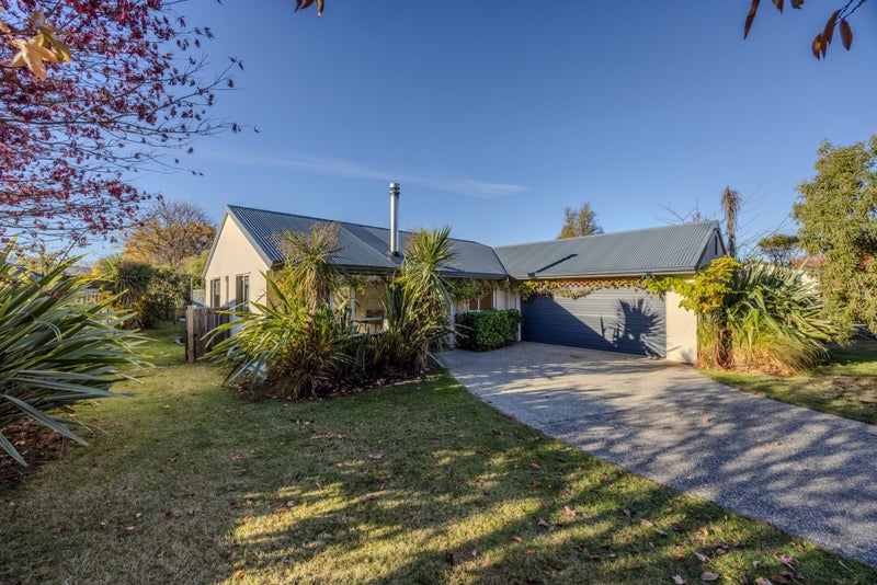 52 Meadowstone Drive, Wanaka, Wanaka - Carousel 2