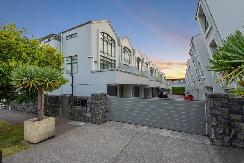 12/28 Williamson Avenue, Grey Lynn, Auckland - Carousel 2